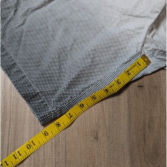 Calvin Klein Shorts Size 38 Ombre White Gray Gradient Pattern Cotton Casual Logo - Picture 10 of 10